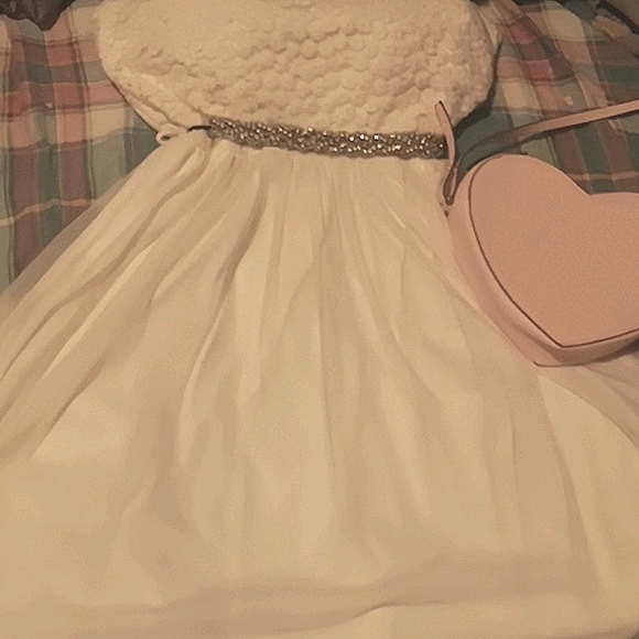 Mystic Strapless Ivory Lace/Tullu Dress - Picture 3 of 3